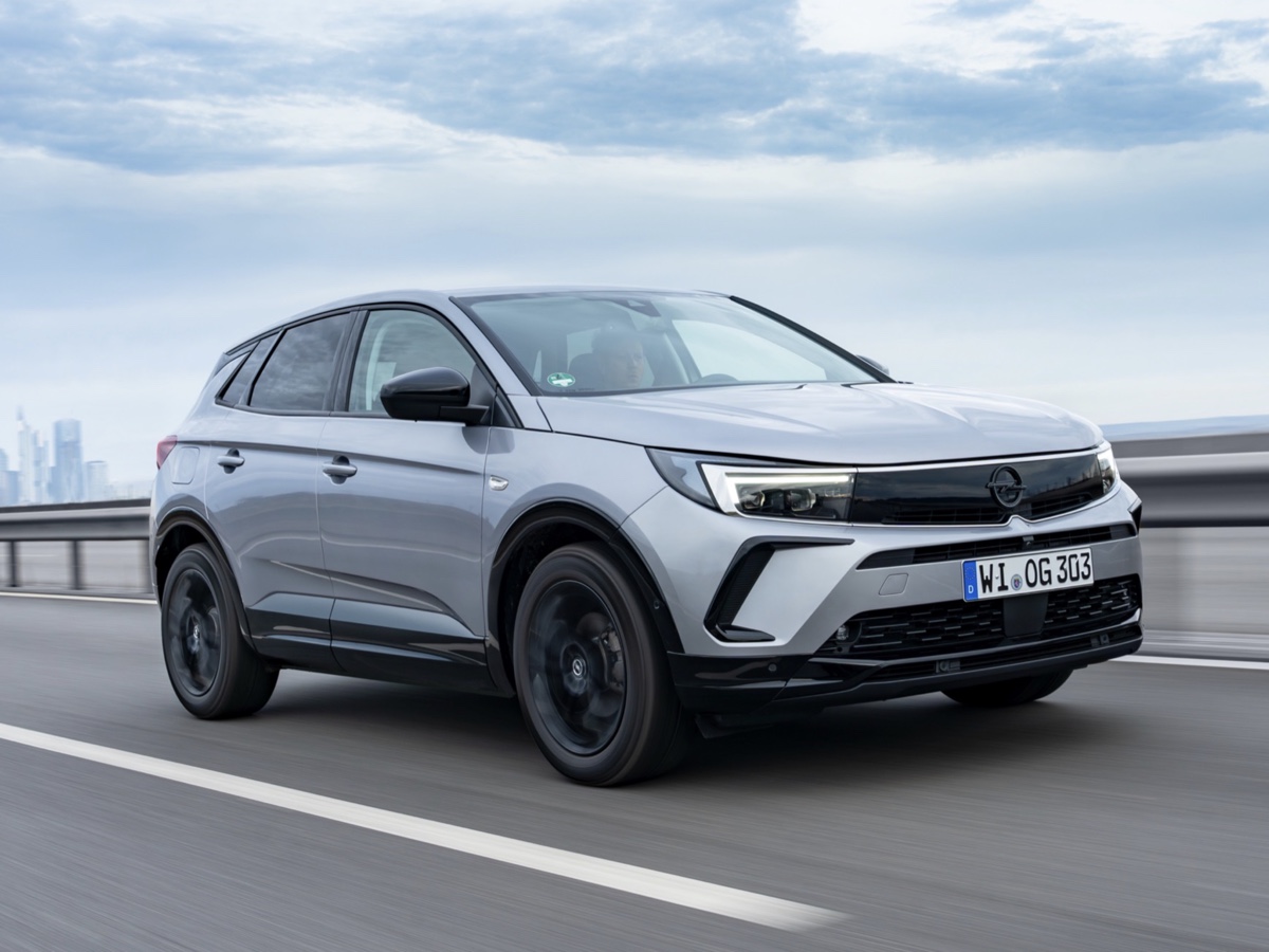 Opel Grandland Hybrid
