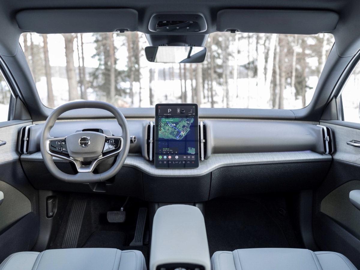 Volvo EX30 Cross Country