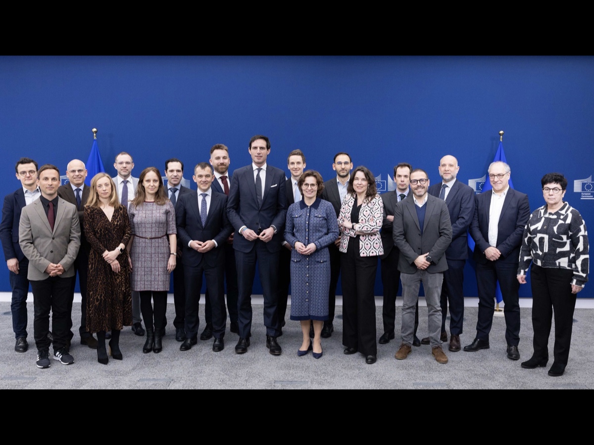 Ue Dialogo Strategico automotive