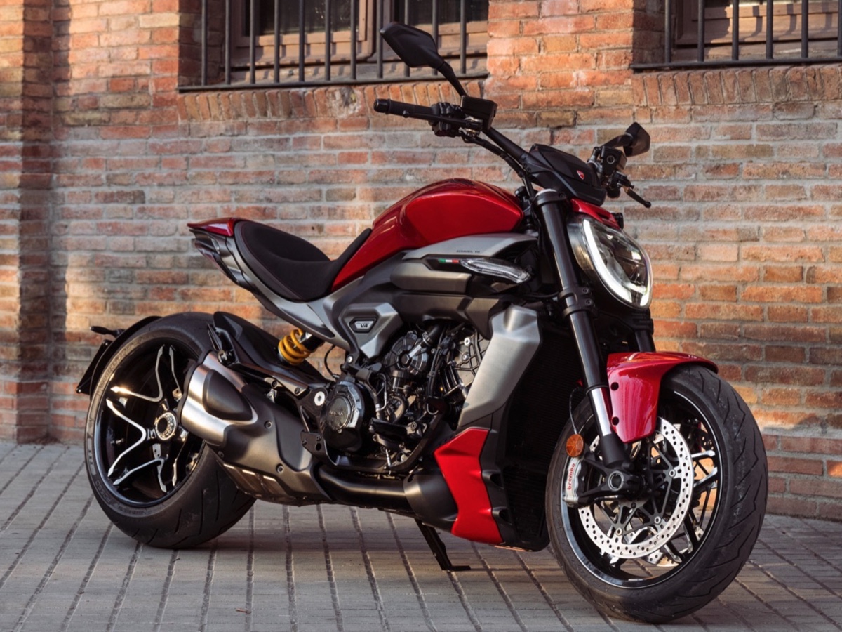 Ducati XDiavel V4