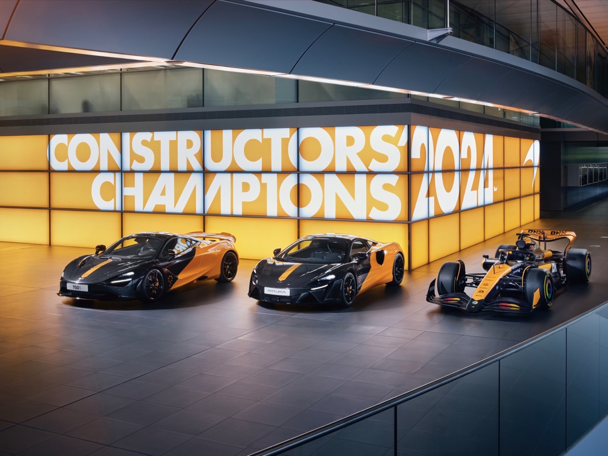 McLaren MCL38 Celebration Edition Artura e 750S
