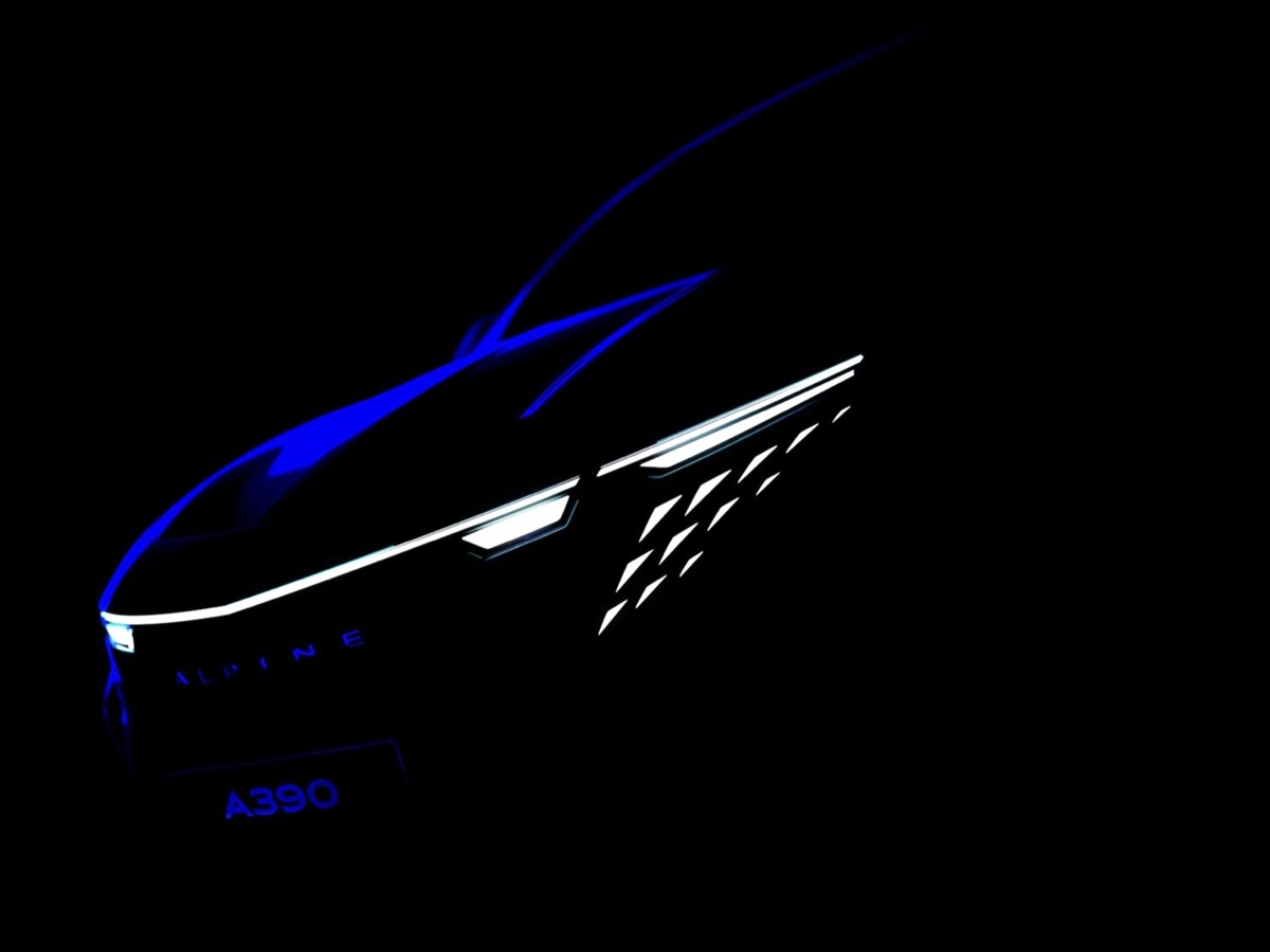 Alpine A390