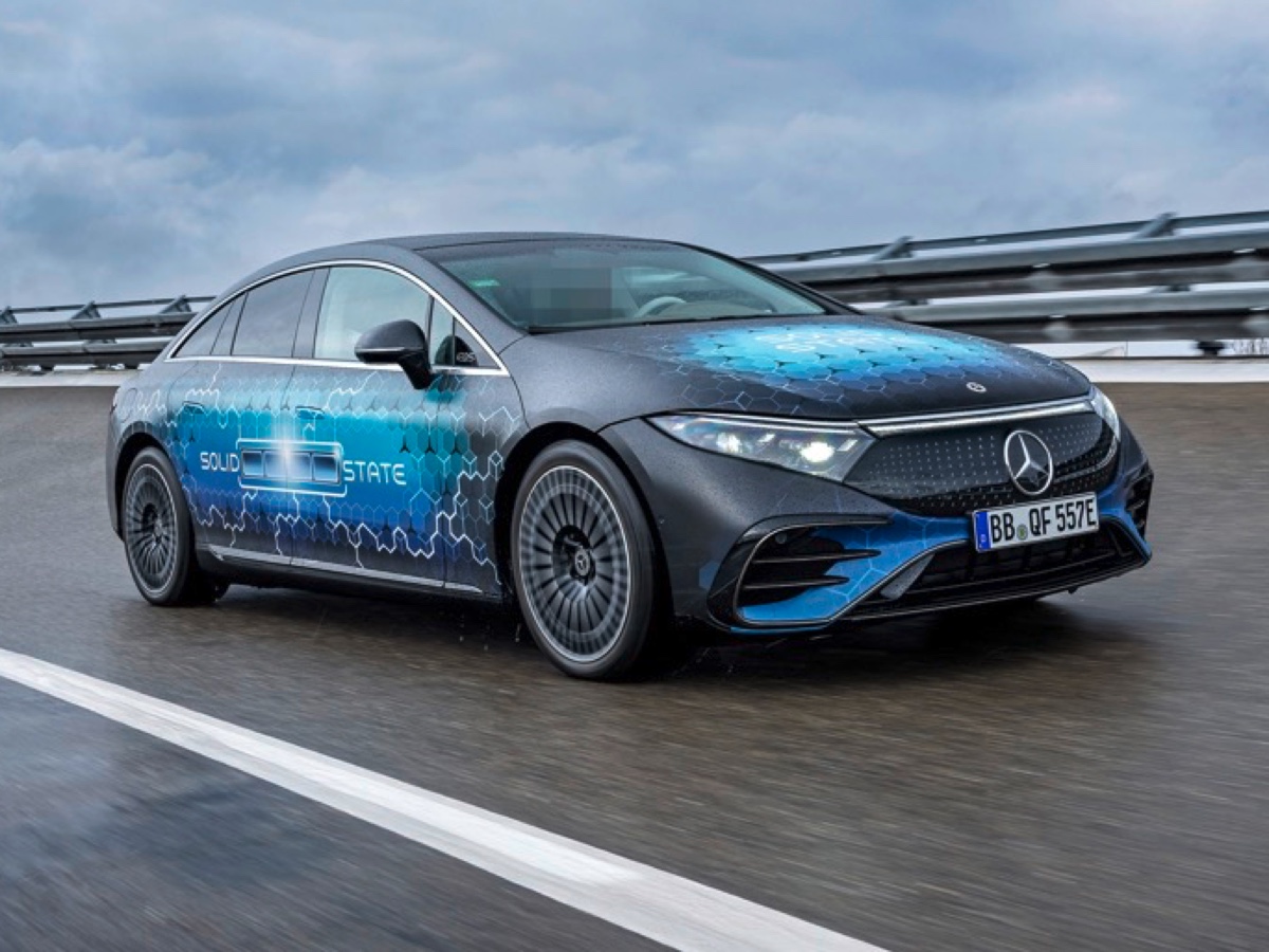 Mercdedes test su strada batterie stato solido 