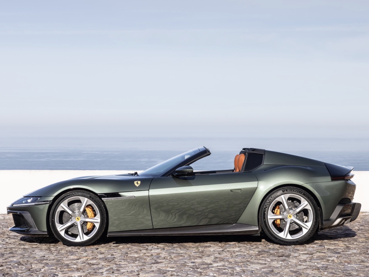 Ferrari 12Cilindri Spider