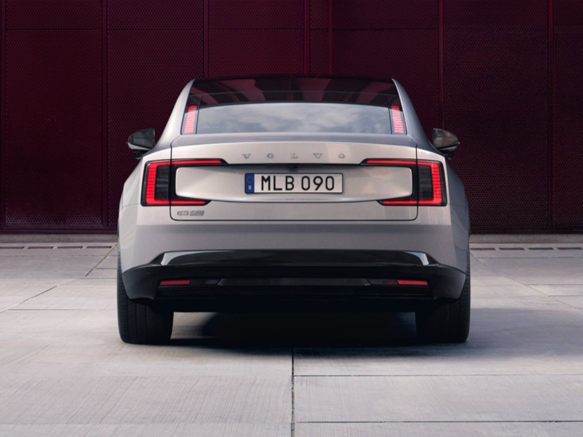 Volvo ES90
