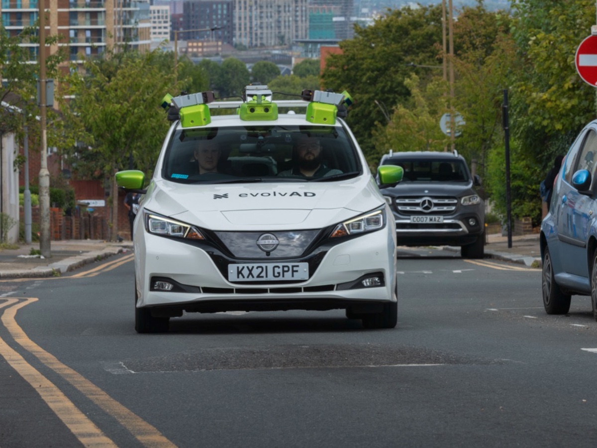 Nissan evolvAD demo drive