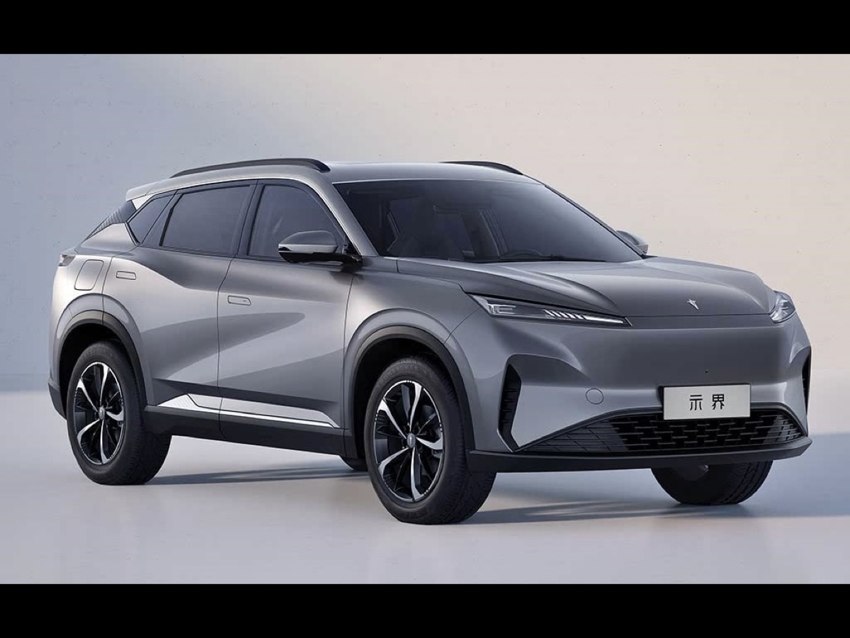 Hedmos 06, primo BEV Dongfeng Peugeot-Citroen