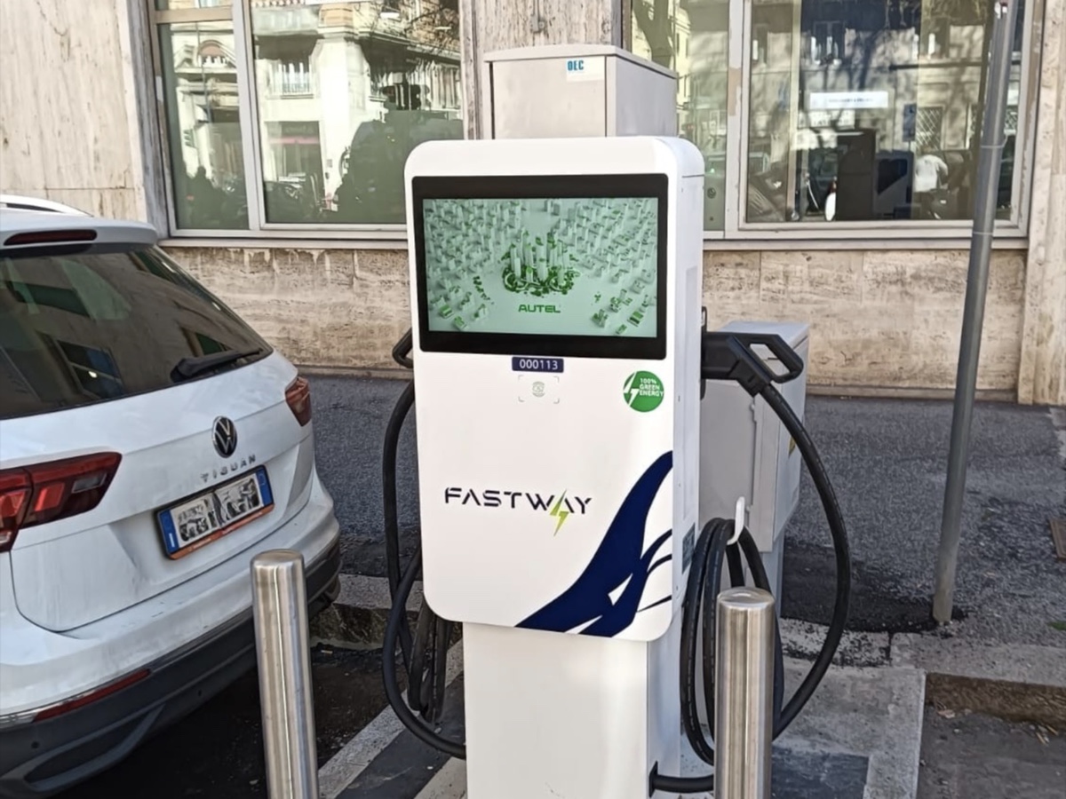 FastWay stazione ricarica EV Genova