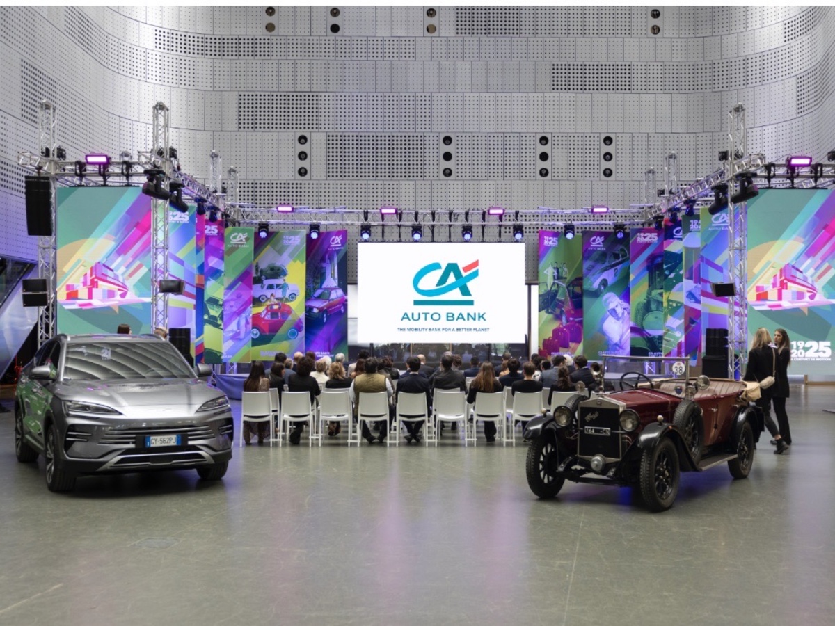 CA Auto Bank 100 anni