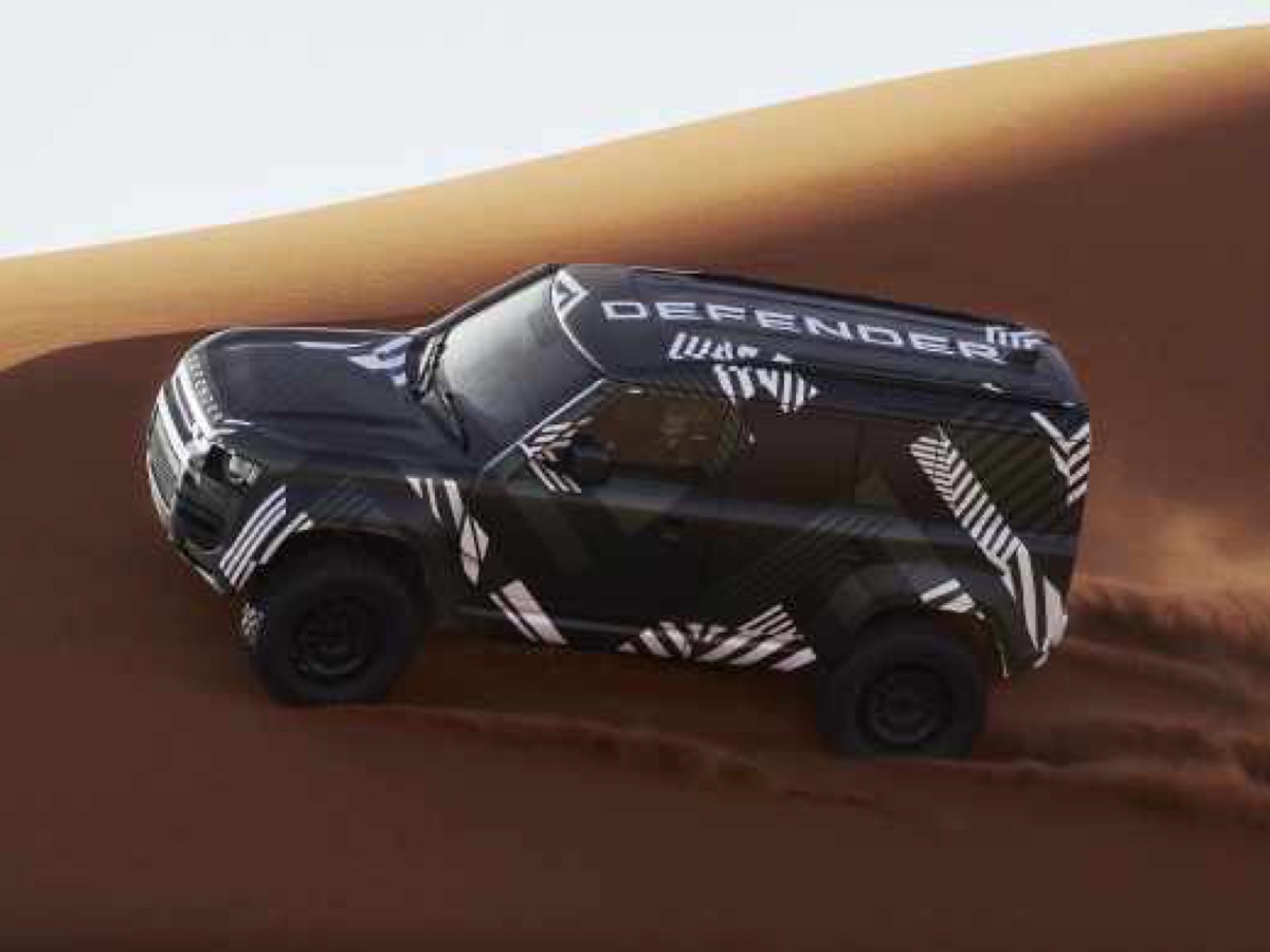 Defender Dakar D7X-R test Marocco