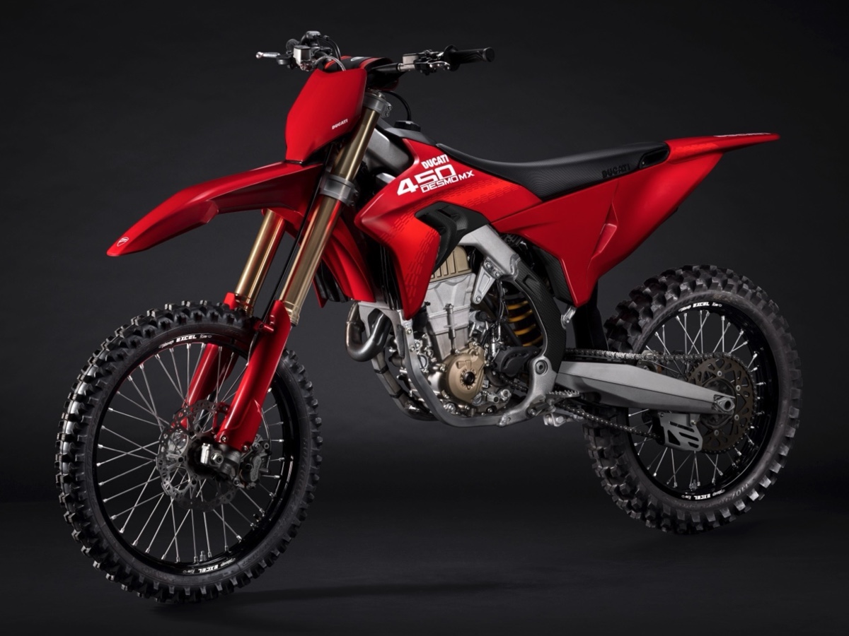 Ducati Desmo450 MX