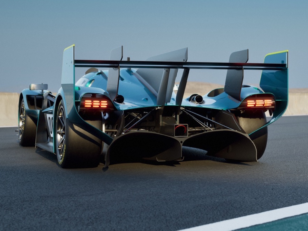 Aston Martin Valkyrie LM