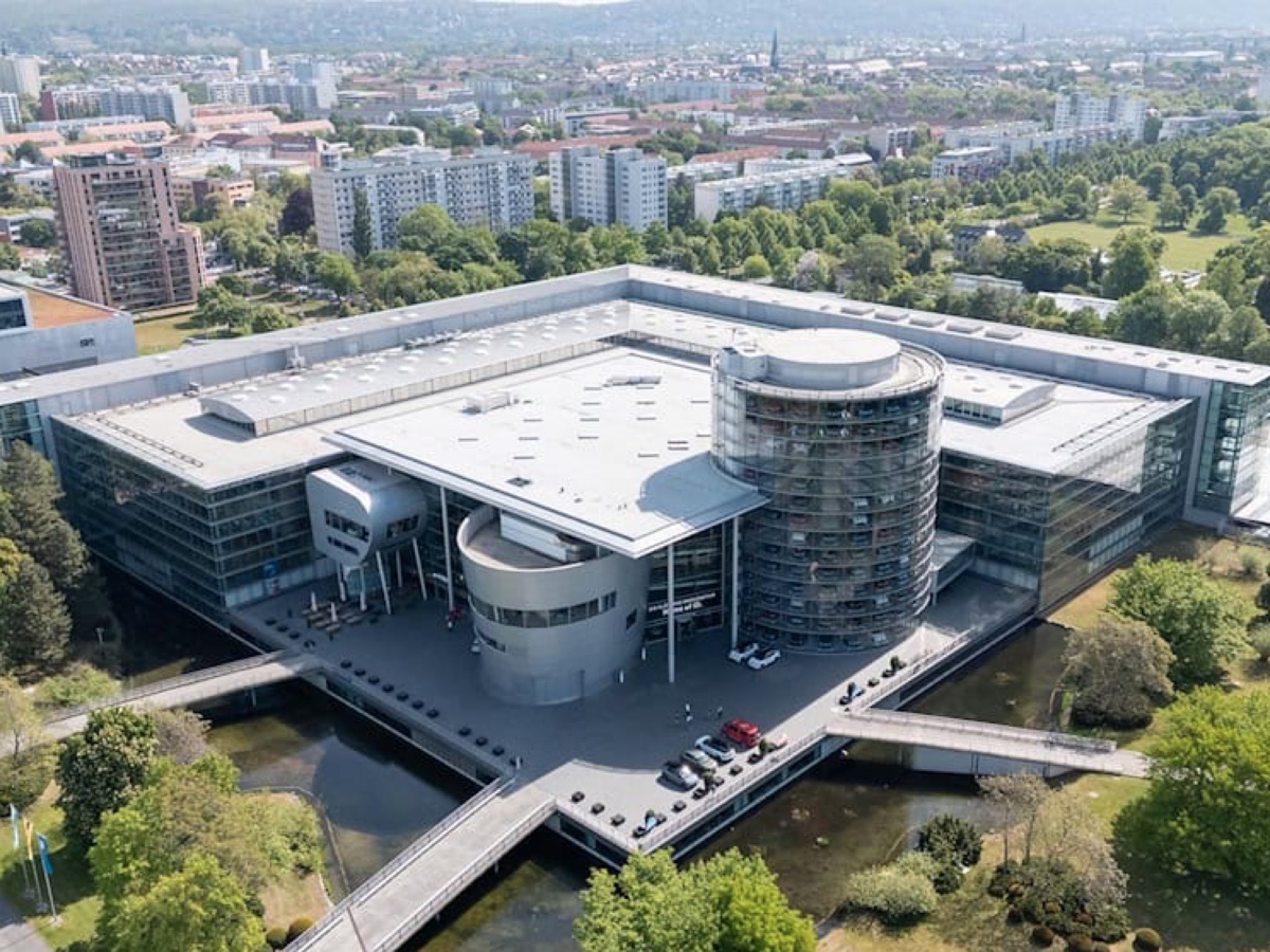 Volkswagen fabbrica trasparente Dresda