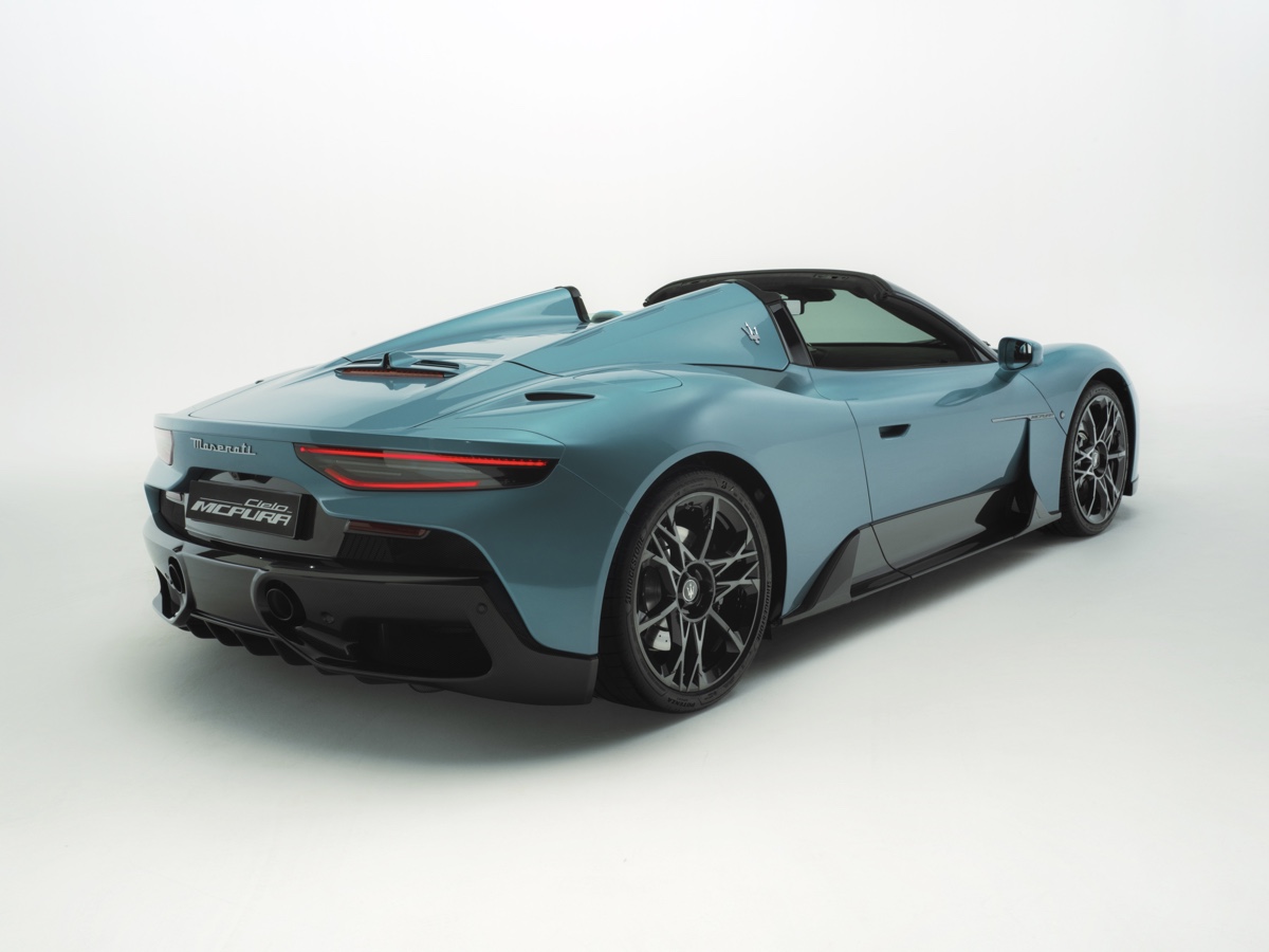Maserati MCpura Cielo