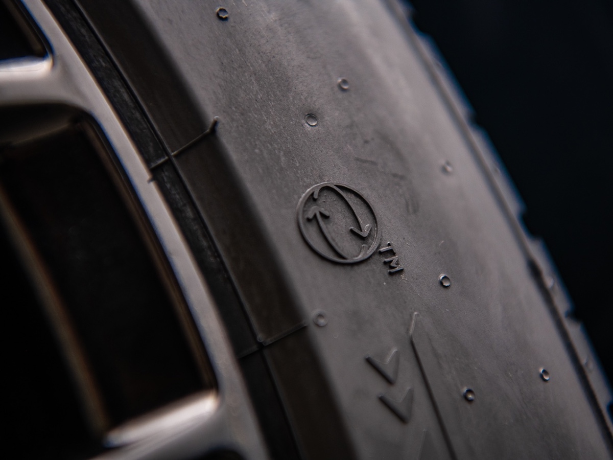 Pirelli P Zero FSC