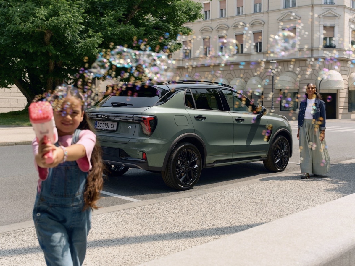 Lynk & Co 01 campagna Wonder.Full
