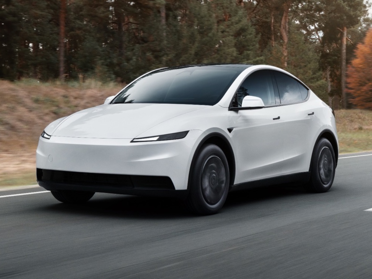 Tesla Model Y Standard