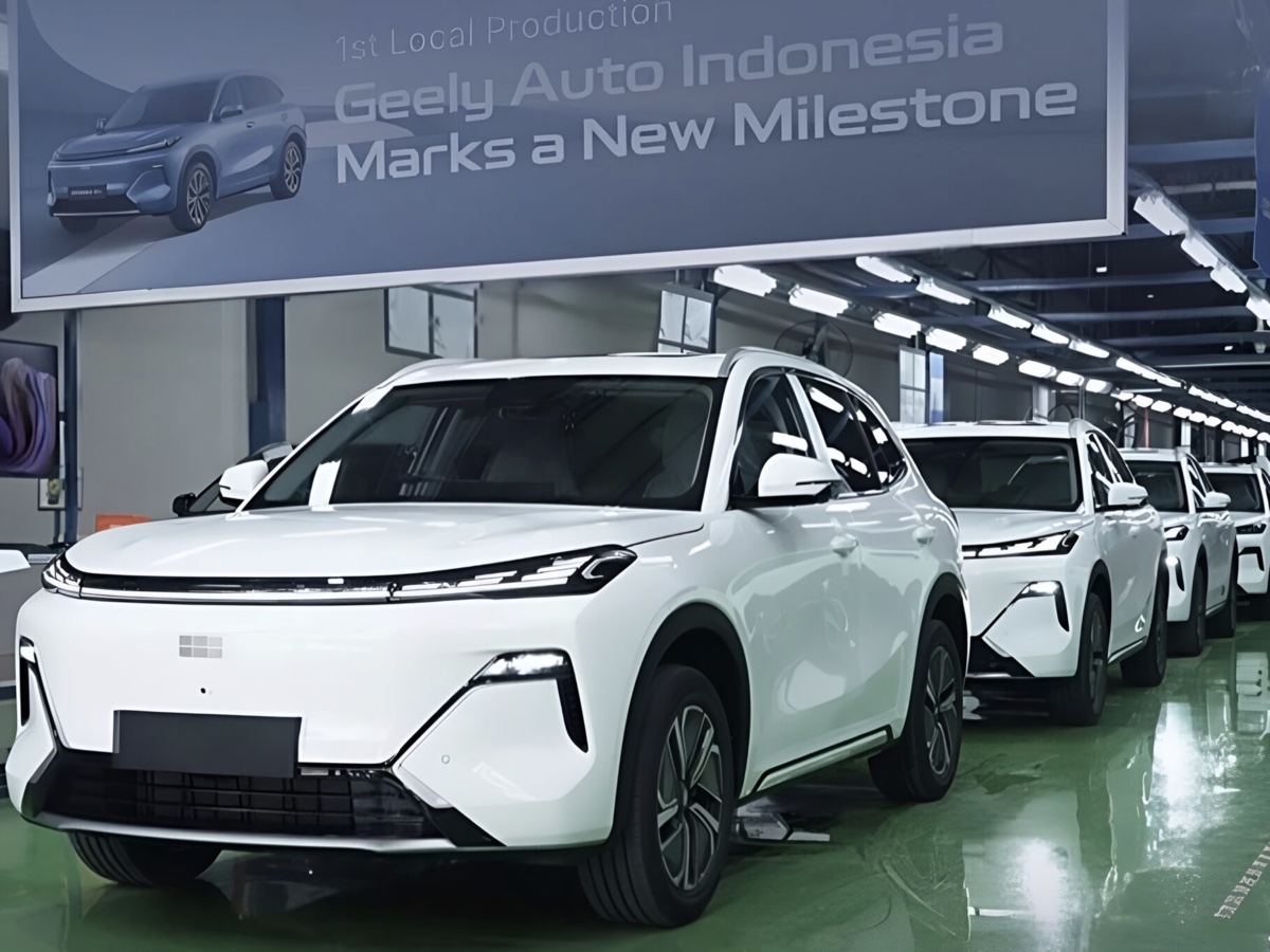 Geely Starray EM-i produzione Purwakarta, Indonesia