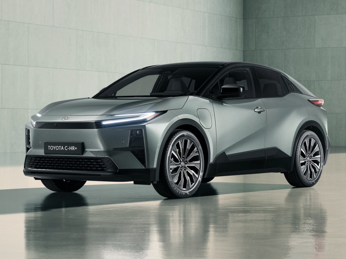 Toyota CH-R+