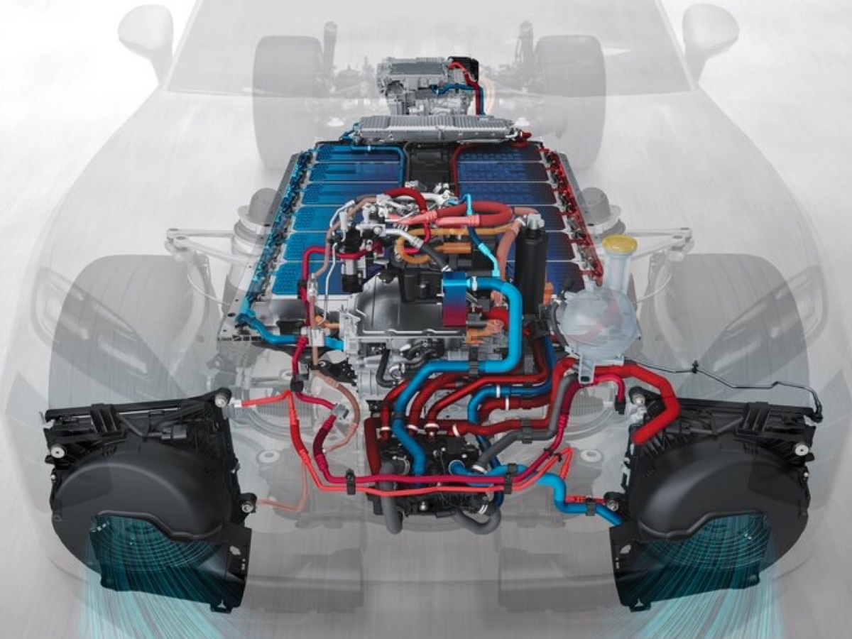 Porsche architettura 800 volt Cayenne Electric