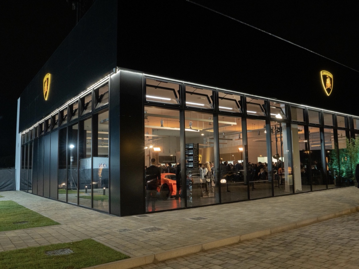 Lamborghini showroom Torino