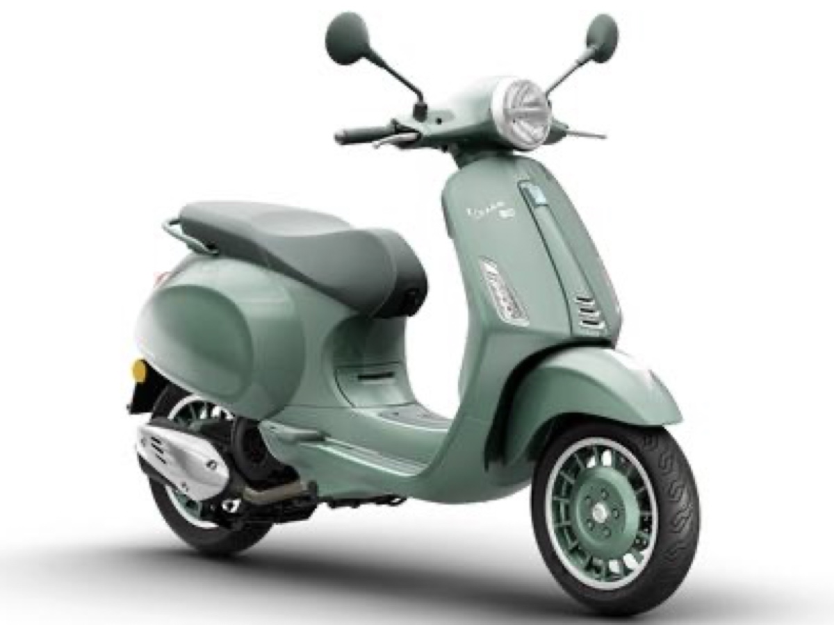 Vespa Primavera 80th