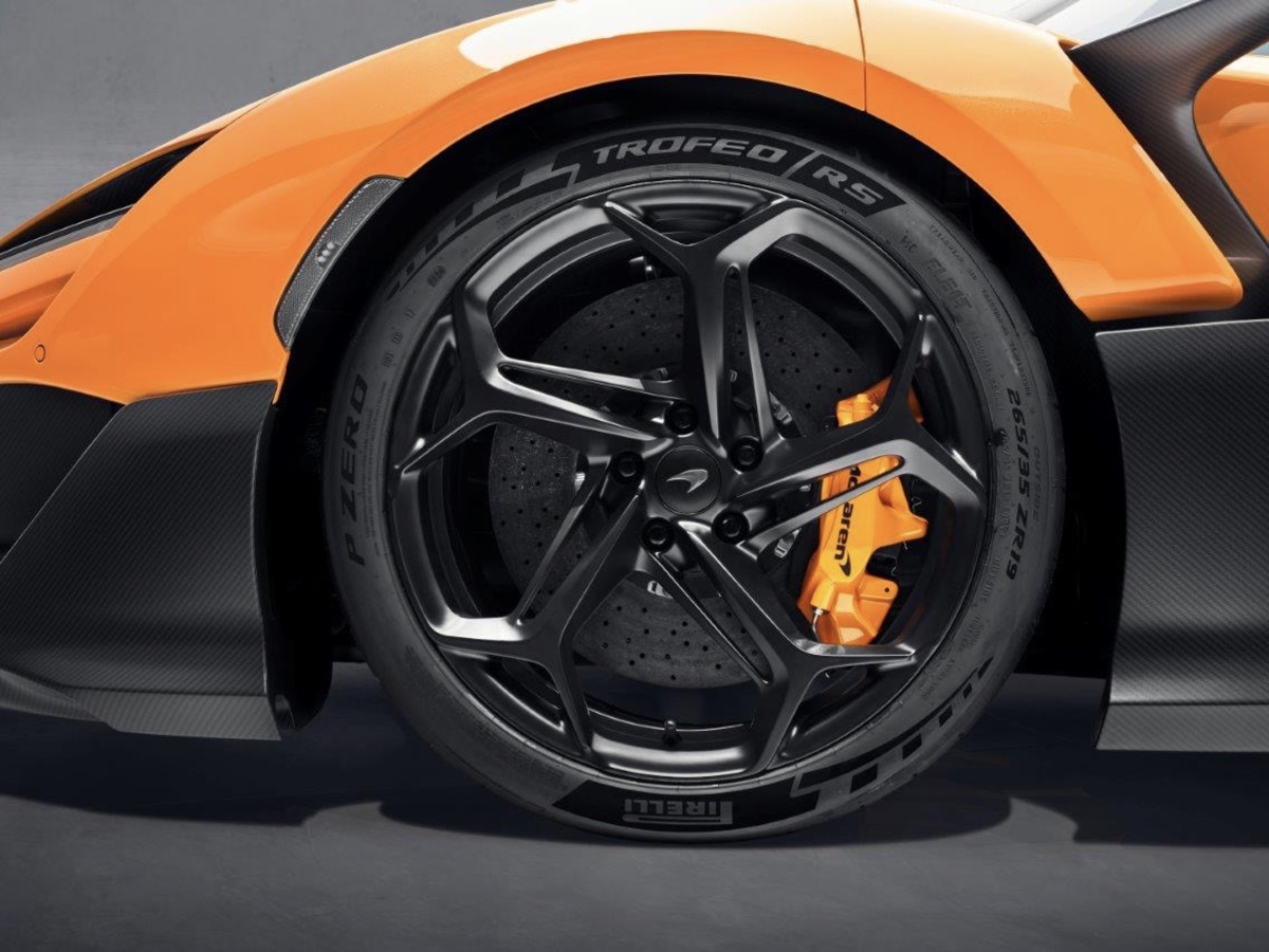 Pirelli P Zero RS McLaren W1