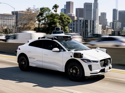 Waymo sospende il servizio robotaxi ad Atlanta per correzioni software di sicurezza
