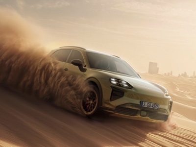 Debutto pubblico a Dubai per la nuova Porsche Cayenne Electric