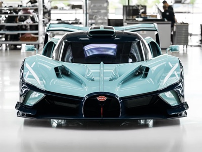 Bugatti chiude l'era Bolide: consegnato l'ultimo esemplare