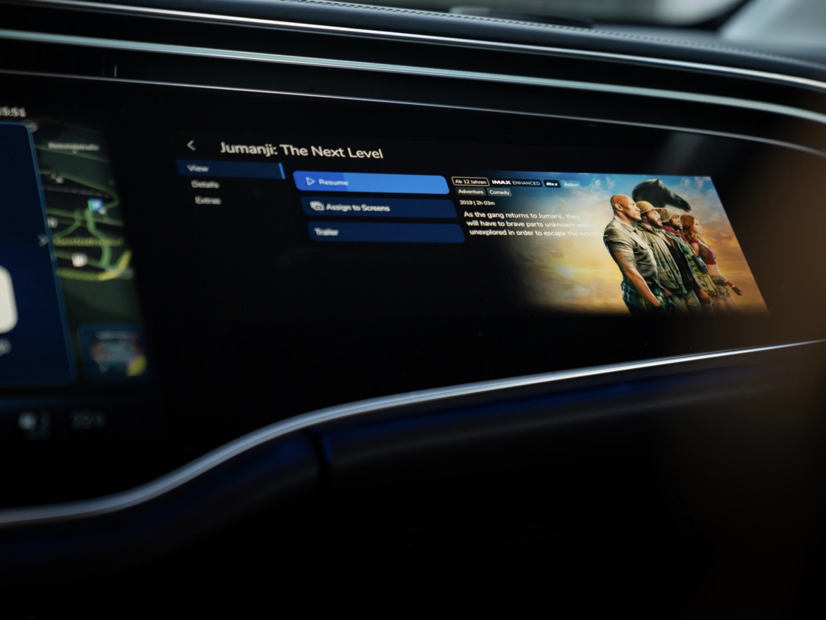 Mercedes-Benz software update MBUX 3.3