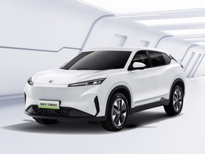 Dongfeng Aeolus Sky EV01, la prima con sistema satellitare cinese