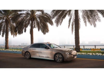 Al via ad Abu Dhabi il servizio robotaxi di Mercedes-Benz