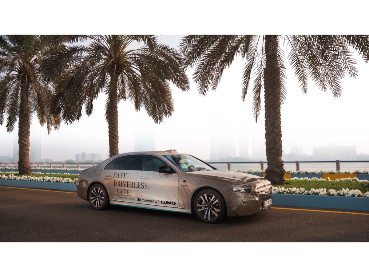 Mercedes-Benz Classe S robotaxi Abu Dhabi