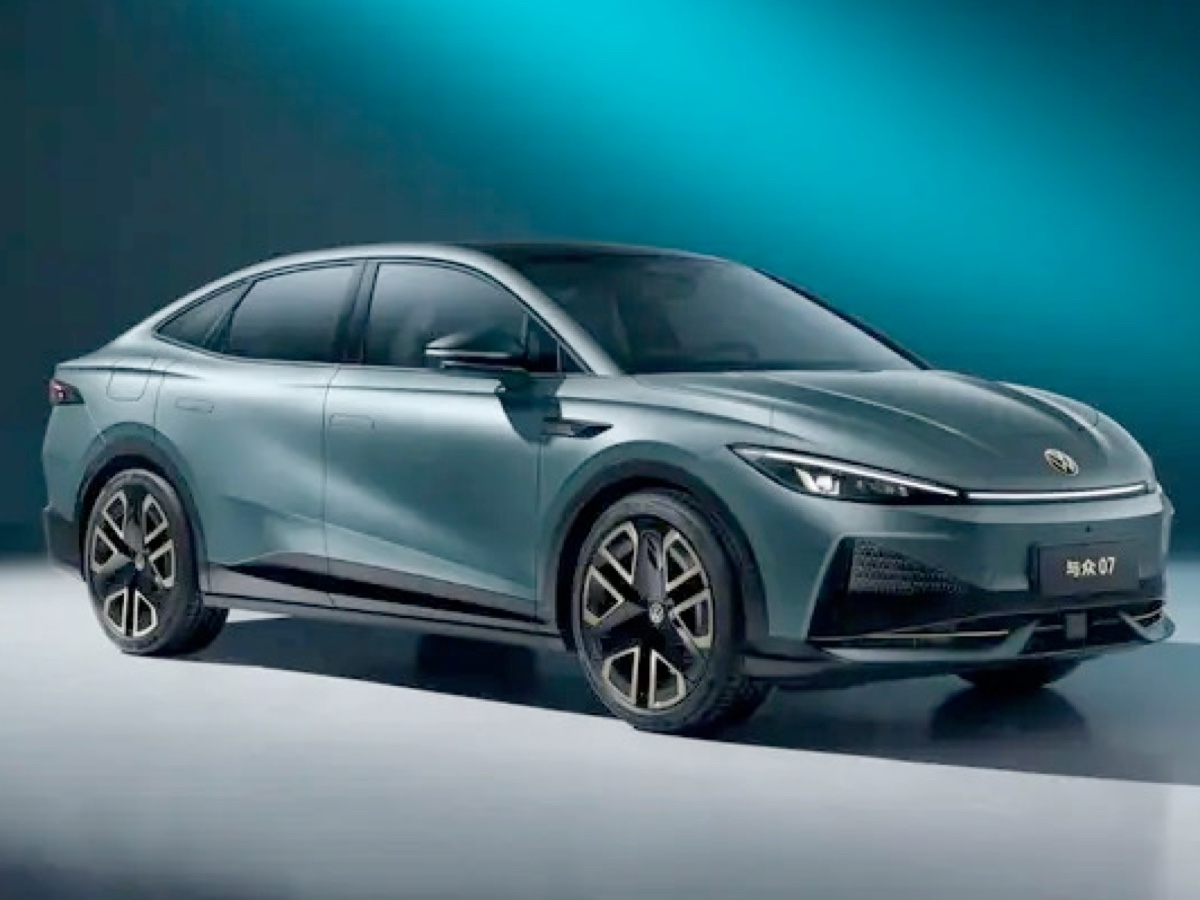 Volkswagen ID.Unyx 07