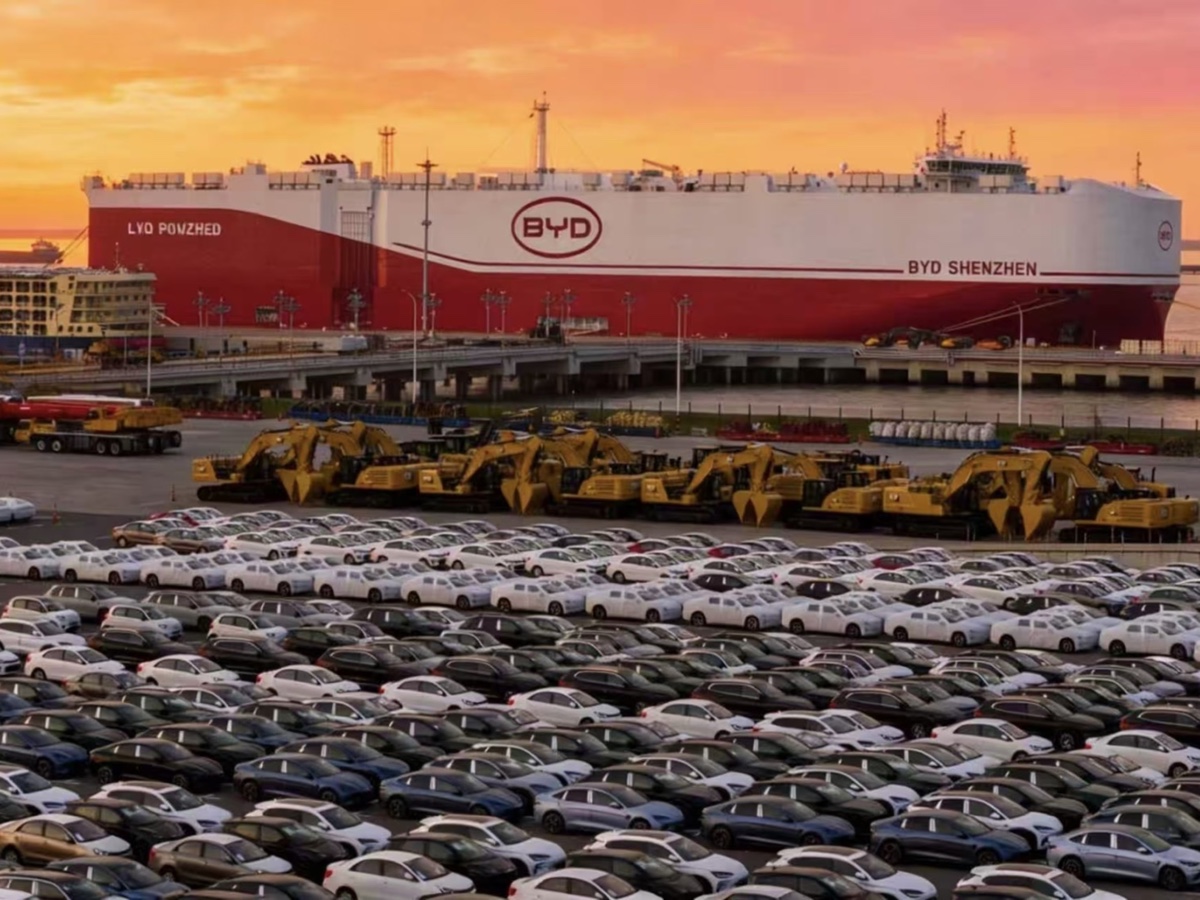BYD export auto