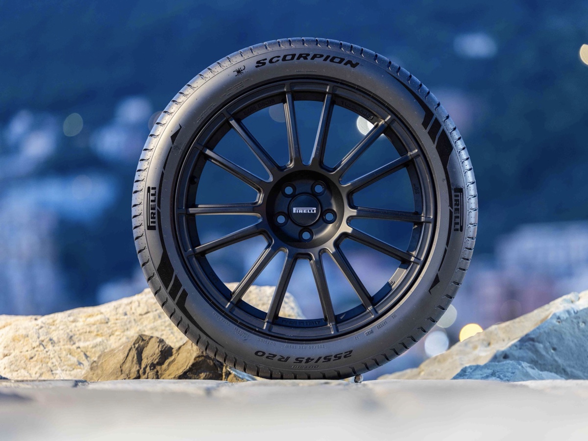 Pirelli Scorpion