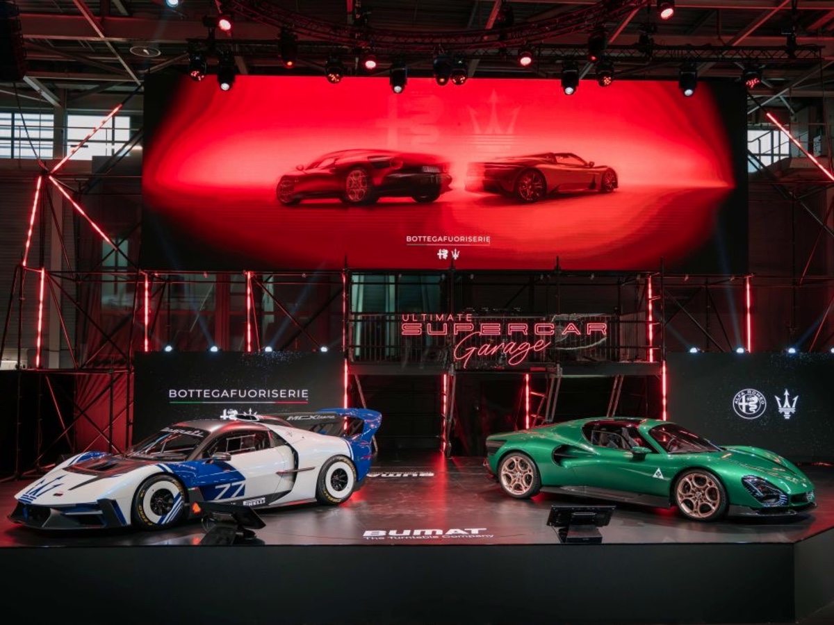 BottegaFuoriserie Ultimate Supercar Garage