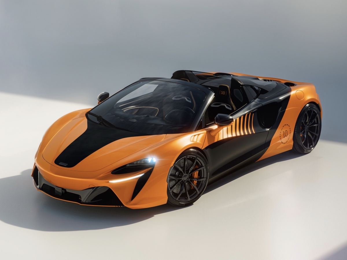 McLaren Artura Spider MCL39 Championship Edition