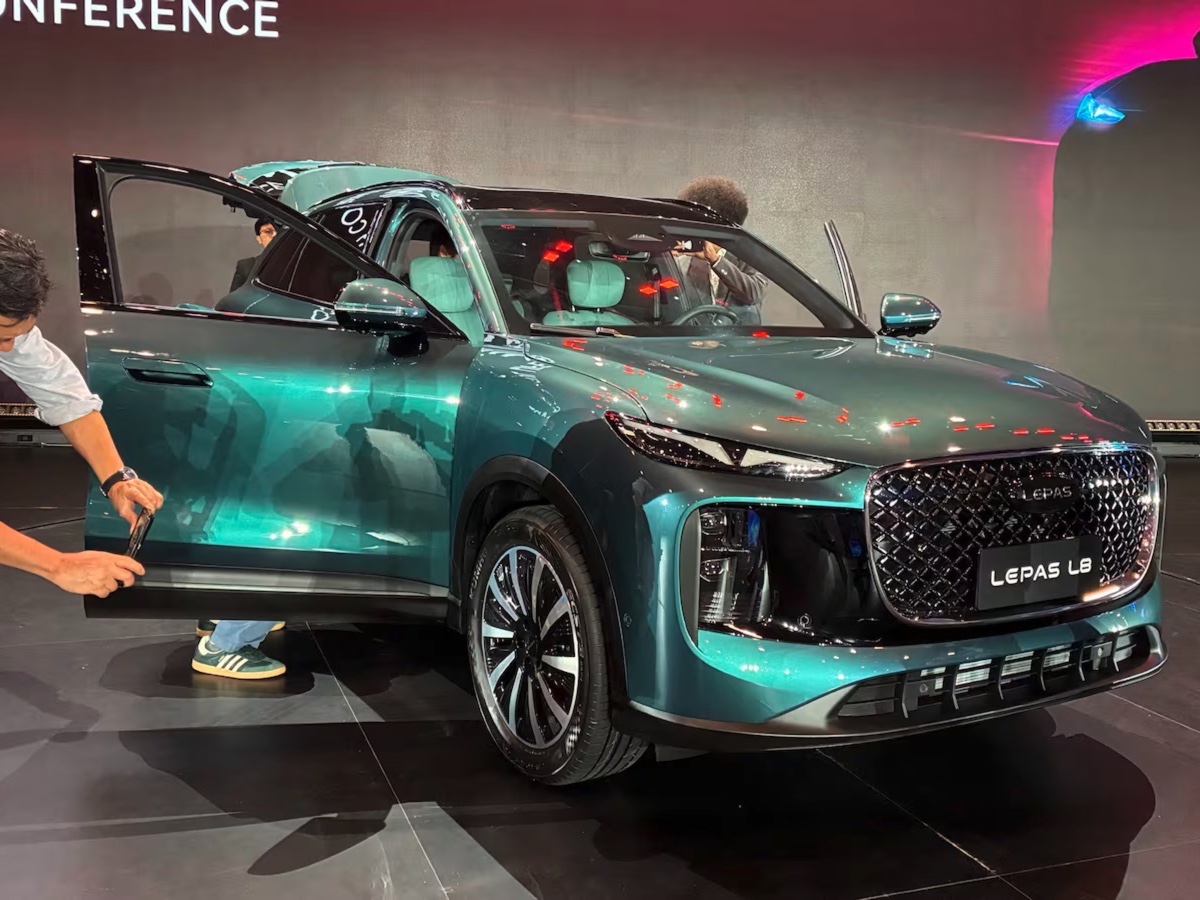 Lepas presentazione Londra