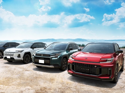 Debut of the new Toyota RAV4 PHEV GR Sport trim in Japan