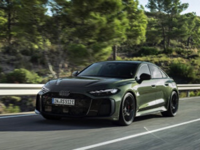 Audi RS5, debutto per l'ibrido plug-in ad alte prestazioni