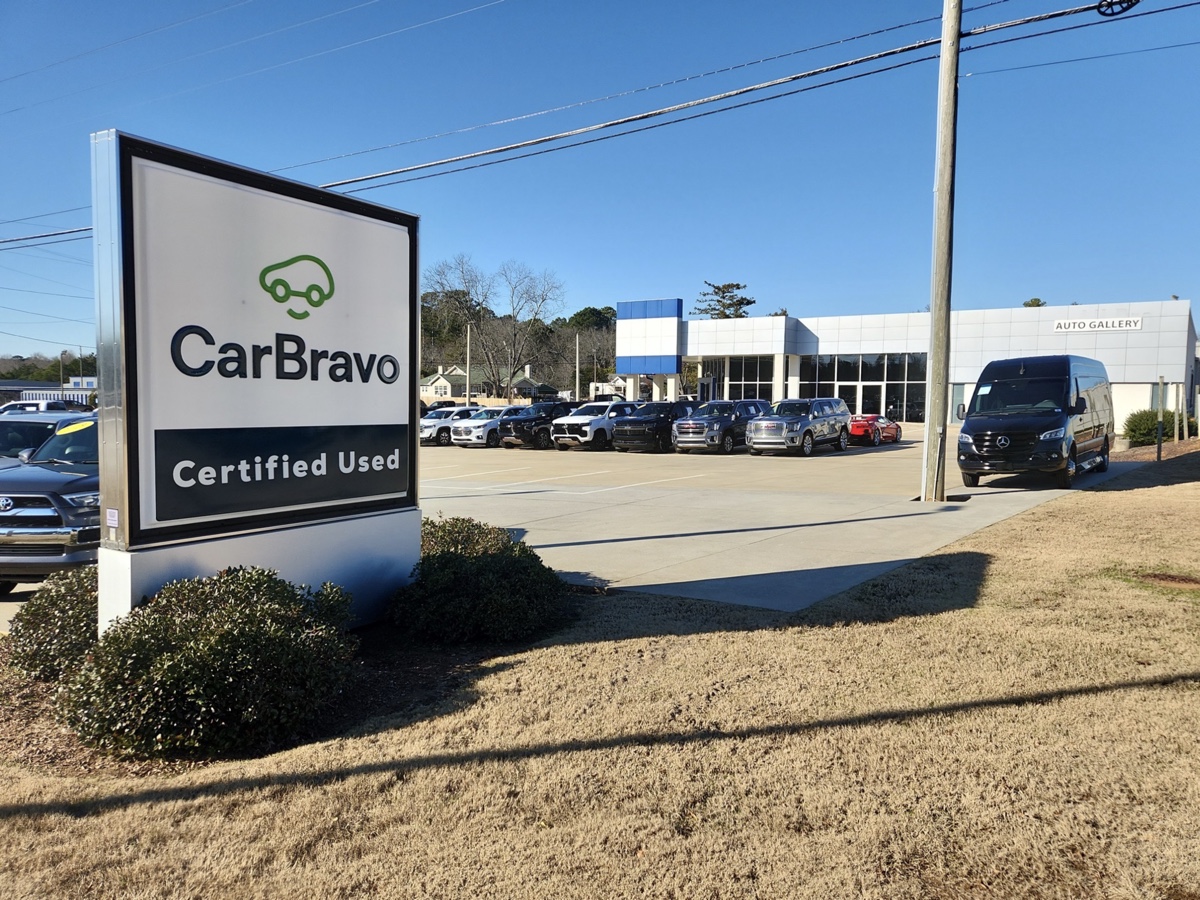 General Motors CarBravo