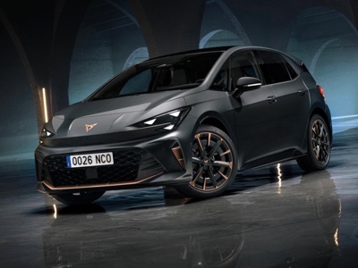 Design più audace ed emozionale per la nuova Cupra Born