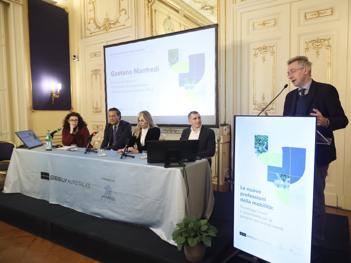 Geely Auto Talks Napoli