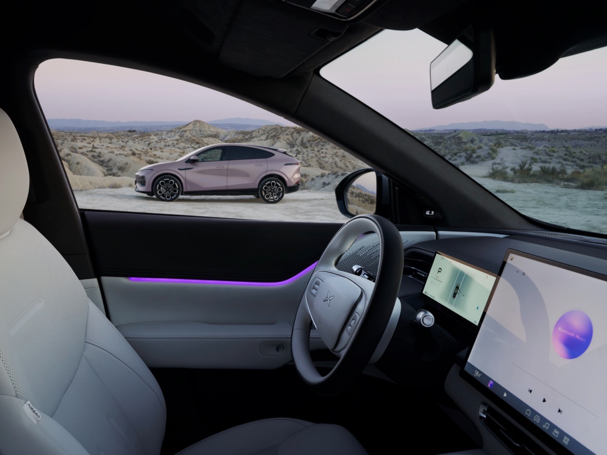 Xpeng G6 aggiornamento OTA