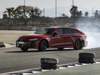Debutto del torque vectoring elettromeccanico sulla Audi RS 5