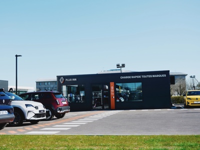 Plug Inn, nuovo ecosistema Renault per i servizi di ricarica EV in Europa