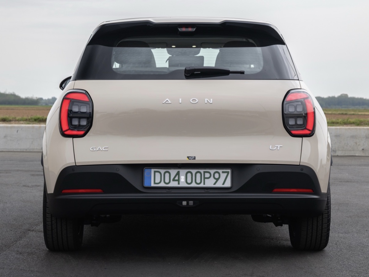 GAC Aion UT