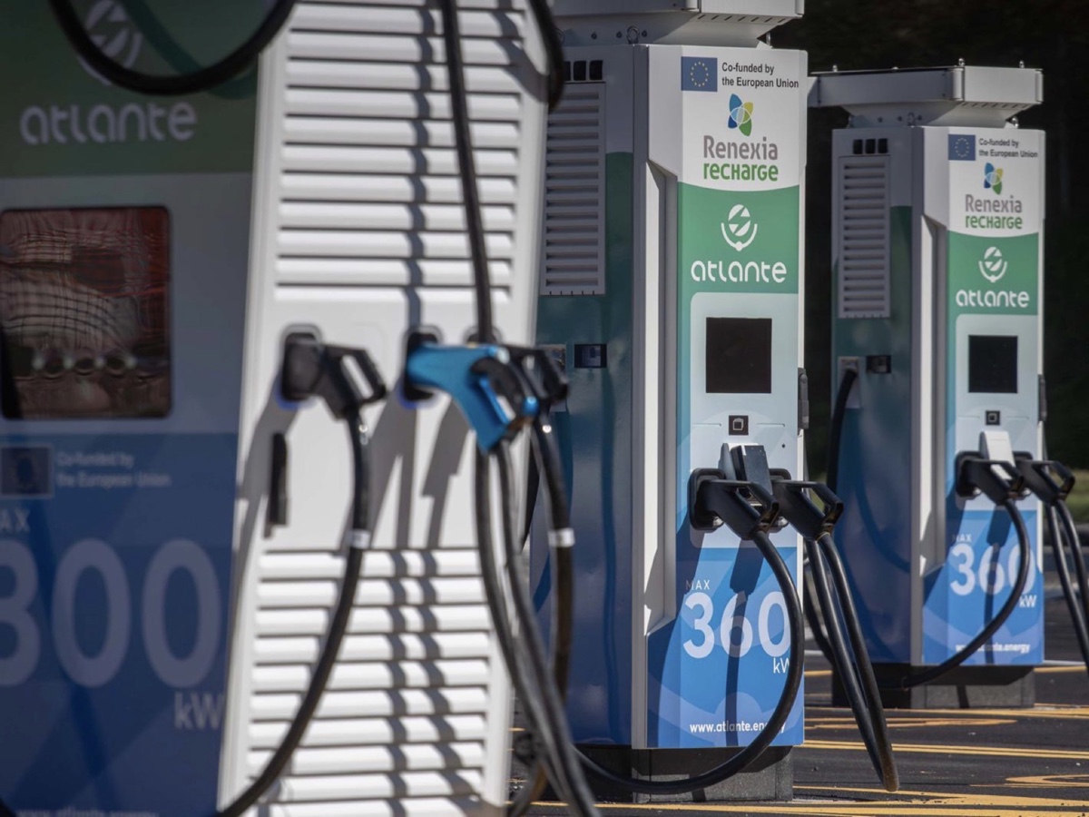 Atlante - Renexia ricarica EV autostrada A24